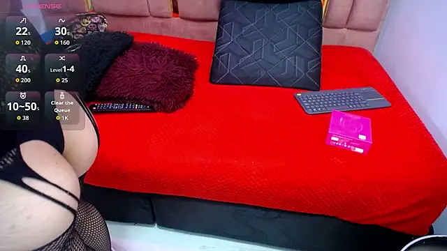 FRANCESCA LOVE  online show from March 10, 12:10 pm