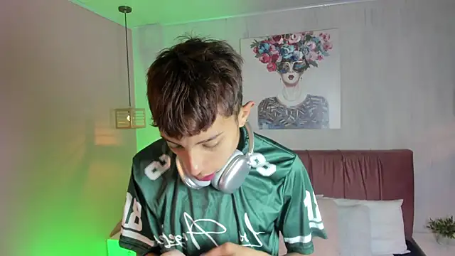  camilo ortiz online show from June 13, 2:37 pm