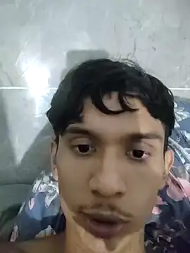 miahxx69 online show from March 17, 11:30 pm