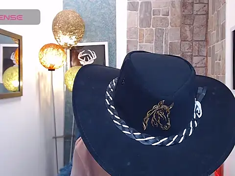 Snapshot of Scarleet_miaa chatting on February 25, 3:21 pm Scarleet miaa online show from February 25, 3:21 pm