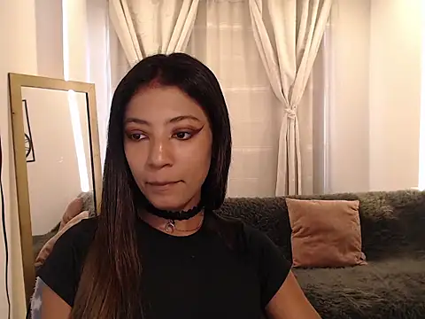 Snapshot of Scarleet_miaa chatting on March 10, 7:19 pm Scarleet miaa online show from March 10, 7:19 pm