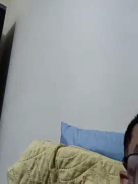 MOREN044 online show from March 13, 2:07 am