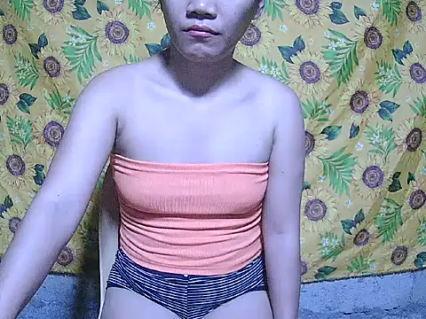 SweetHotBabe18 online show from July 24, 10:08 pm