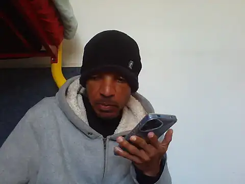 lavelle26 online show from May 7, 12:54 pm