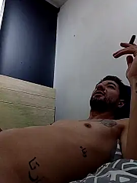 Snapshot of Camilo696903 chatting on June 11, 12:58 pm Camilo696903 online show from June 11, 12:58 pm