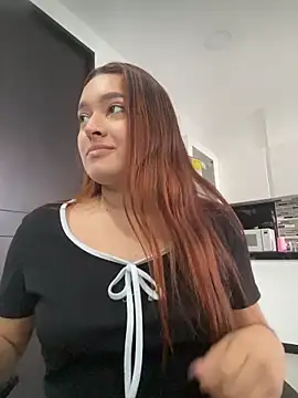 Emily Harpeer online show from February 15, 11:30 am