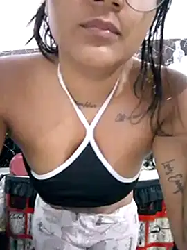 Zoe Renata online show from April 28, 8:19 am