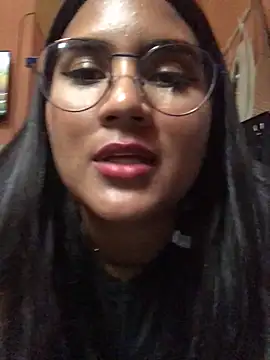 Zoe Renata online show from June 14, 9:06 pm
