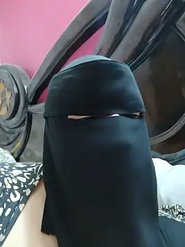 Snapshot of Warda_Egy chatting on June 12, 9:41 am Warda Egy online show from June 12, 9:41 am
