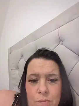 louisa36 online show from February 7, 10:57 pm