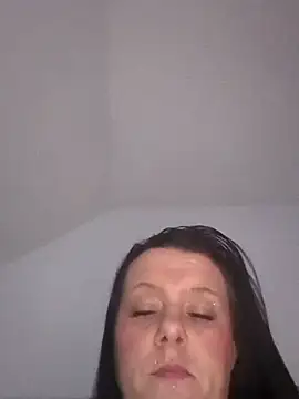 louisa36 online show from February 8, 9:51 pm