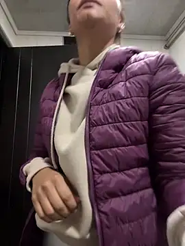 RachelWeisz  online show from February 22, 11:20 am