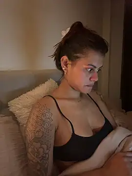 RachelWeisz  online show from July 22, 10:29 am