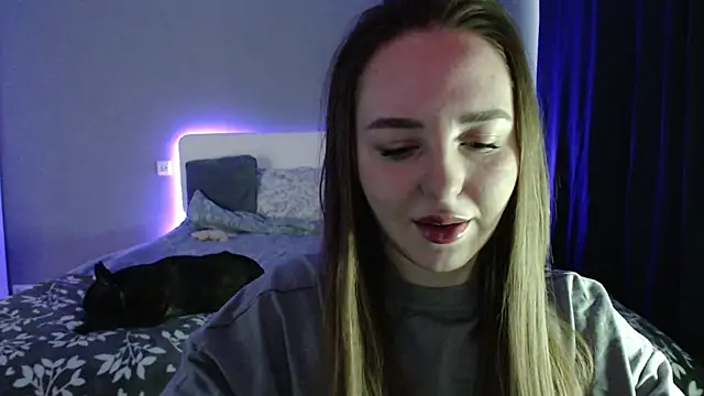 Reyleys online show from February 24, 9:29 am