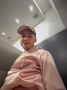 Eros lee online show from February 23, 10:40 pm