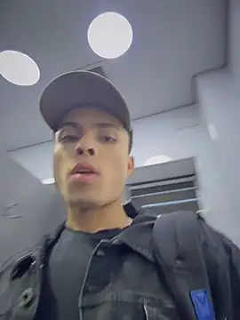 Eros lee online show from March 1, 10:45 pm