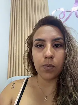 olivia velvett online show from April 28, 3:06 pm