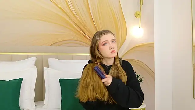 Snapshot of StacyHicks chatting on March 4, 3:07 pm StacyHicks online show from March 4, 3:07 pm