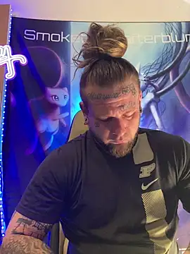 Smokebluntafterblunt online show from March 10, 11:48 am