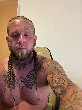 Snapshot of Smokebluntafterblunt chatting on July 9, 7:23 am Smokebluntafterblunt online show from July 9, 7:23 am