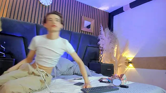 AngelDoll 1 online show from February 9, 1:53 am