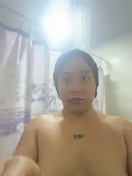 Snapshot of Wen_01 chatting on May 24, 6:35 pm Wen 01 online show from May 24, 6:35 pm