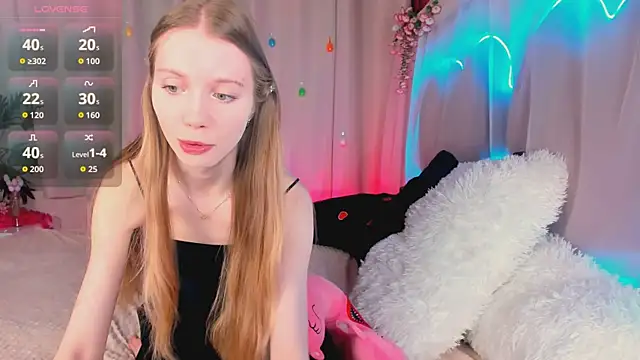 lada2k4 online show from April 29, 5:44 am
