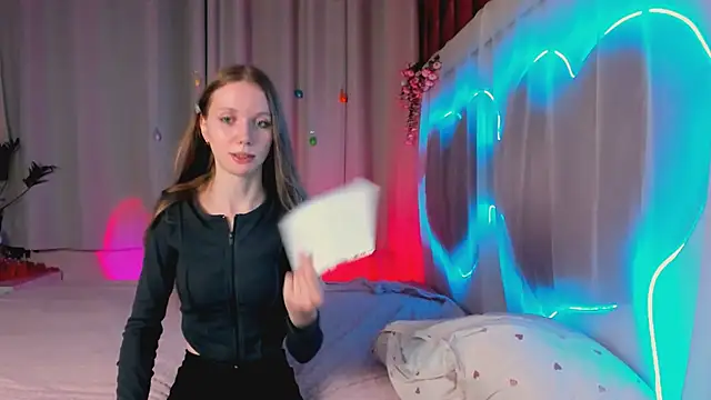 lada2k4 online show from July 6, 5:04 am