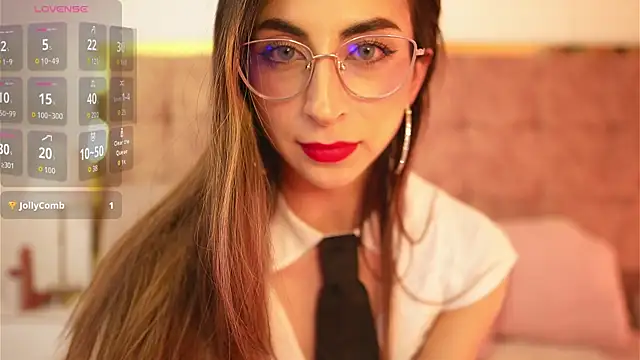 Snapshot of EmmaClark__ chatting on July 8, 10:36 pm EmmaClark online show from July 8, 10:36 pm