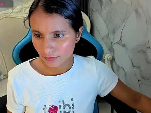 Cataleya23 a online show from June 11, 8:18 pm