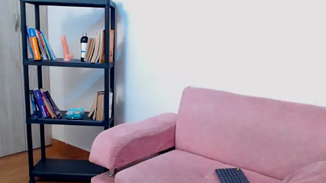 Kitty f00x online show from April 30, 7:42 pm