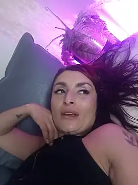 Cataleya marinn online show from June 13, 1:25 am