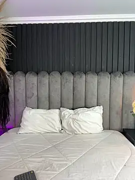 Nanda vixen  online show from March 17, 8:34 pm