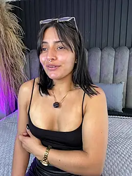 Nanda vixen  online show from April 12, 9:53 pm