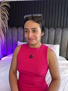 Nanda vixen  online show from June 7, 10:24 pm
