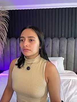 Nanda vixen  online show from June 15, 11:18 pm