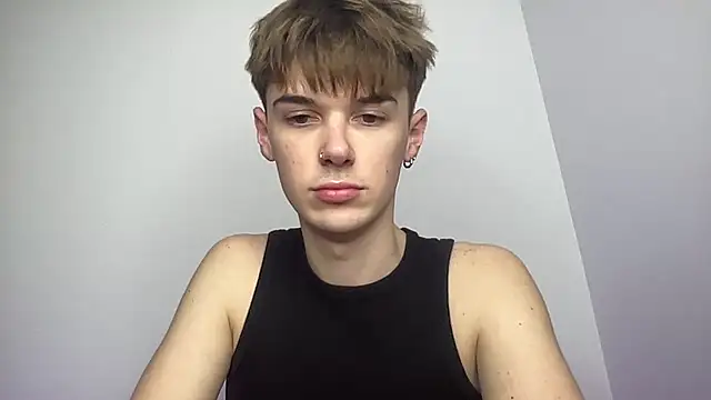 YourMilkyGuy online show from February 16, 4:14 pm