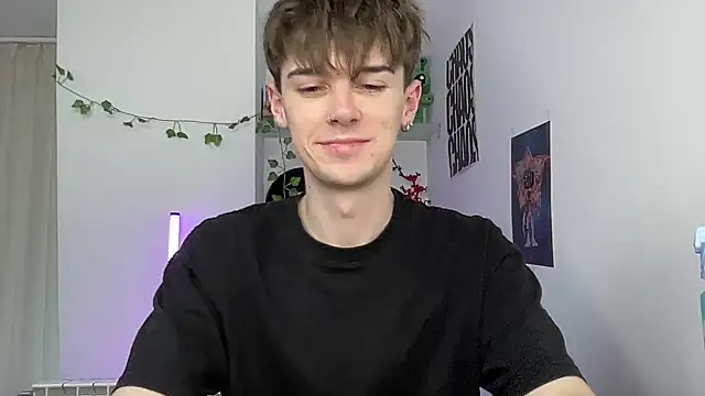 YourMilkyGuy online show from June 17, 1:34 pm