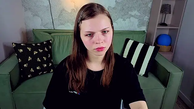 LesleySky online show from March 10, 8:36 pm