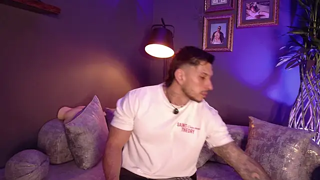 Seth Vega  online show from March 8, 8:56 pm