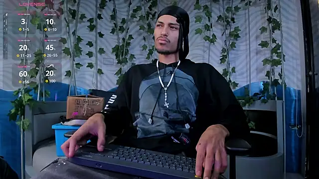 ItsZairen online show from July 10, 3:44 am