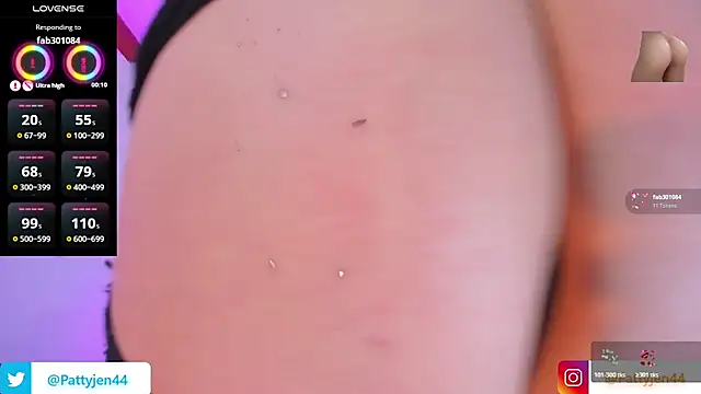 Snapshot of pattyjenkinss chatting on June 1, 8:32 pm pattyjenkinss online show from June 1, 8:32 pm