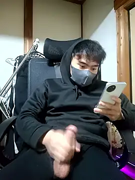 Snapshot of Dotsan chatting on February 23, 10:01 am Dotsan online show from February 23, 10:01 am