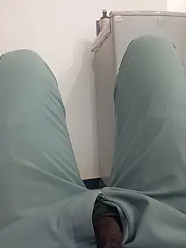 Daddyishere 19 online show from February 12, 5:35 am