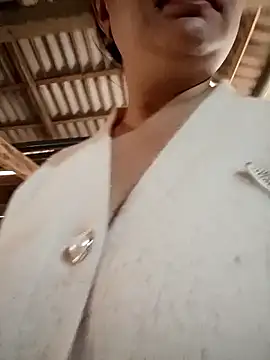 lisn-cute online show from February 13, 4:30 am