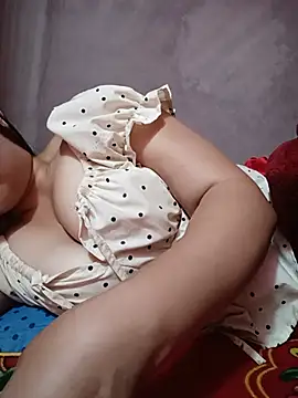 lisn-cute online show from June 20, 12:47 am
