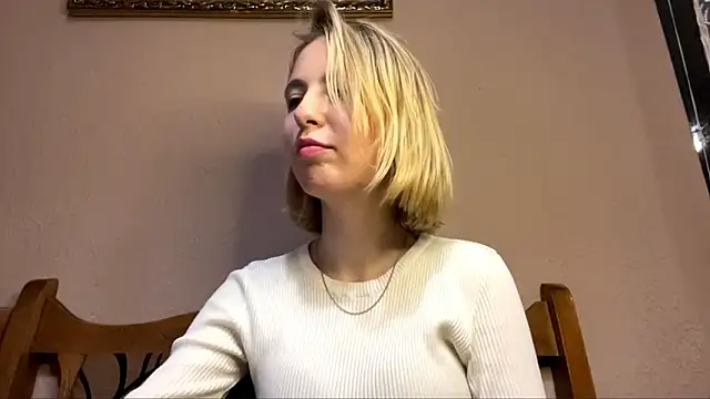 CharmingBlonde online show from February 10, 6:12 pm