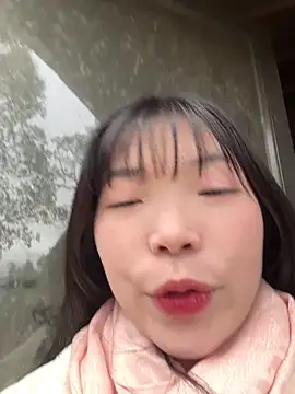 cuty lusy online show from February 11, 1:32 am