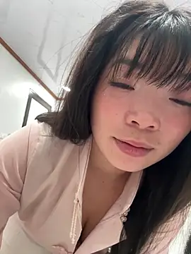 cuty lusy online show from February 27, 11:27 pm