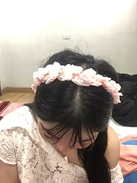 cuty lusy online show from March 22, 2:59 am